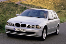 BMW 540i touring A /2000/
