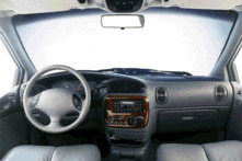 Chrysler Voyager LE 2.4 Automatik /2000/
