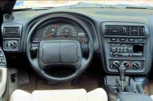 Chevrolet Camaro 3.8 V6 Cabrio Automatik /2000/