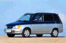Daihatsu Gran Move CXS Automatik /2000/