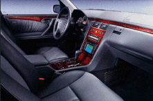 Mercedes E 200 Elegance Automatik /2000/