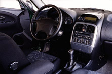Mitsubishi Carisma Comfort 1.6 l Automatik /2000/