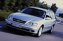 Opel Omega Caravan Executive 2.6 V6 Automatik /2000/