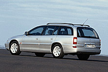Opel Omega Caravan Sport 2.6 V6 /2000/