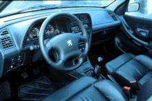 Peugeot 306 Cabriolet Platinum 132 Automatik /2000/
