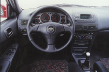 Toyota Corolla Combi 1.6 linea sol Automatik /2000/