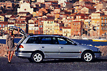 Toyota Avensis Combi 1.8 linea sol Automatik /2000/
