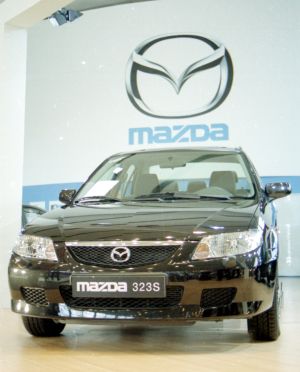 Mazda 323S